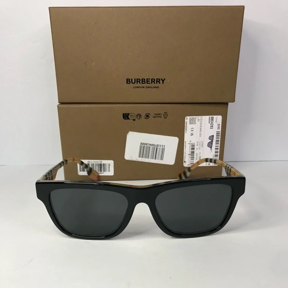 BURBERRY BE4293 380687 square sunglass black on vintage check framegrey lenses.